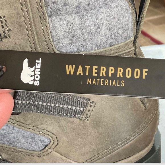 NEW ! Sorel Women's Black Leather Lace Up Ankle Rain Boots 8.5 NEW WATERPROOF - Picture 7 of 12